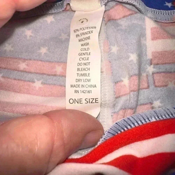 Lularoe one size flag stars & striped leggings . NWOT. Perfect Americana! - Picture 5 of 6